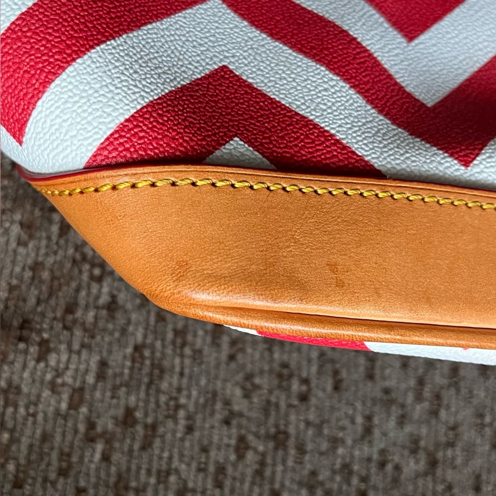 Dooney & Bourke Red Chevron Tote Bag - Picture 13 of 16